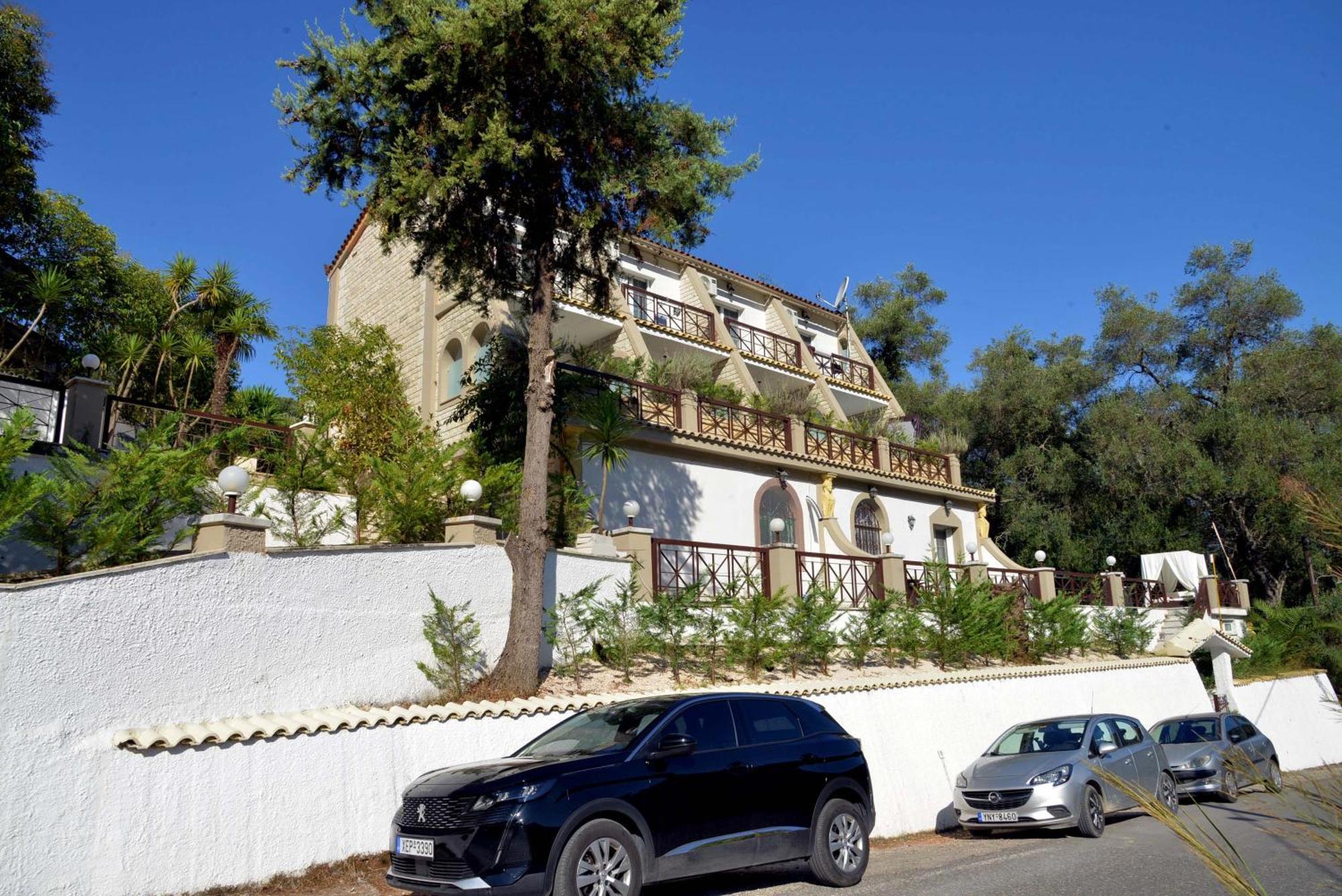 Doliva Chris Private Pool Apartament Agios Gordios (Corfu)